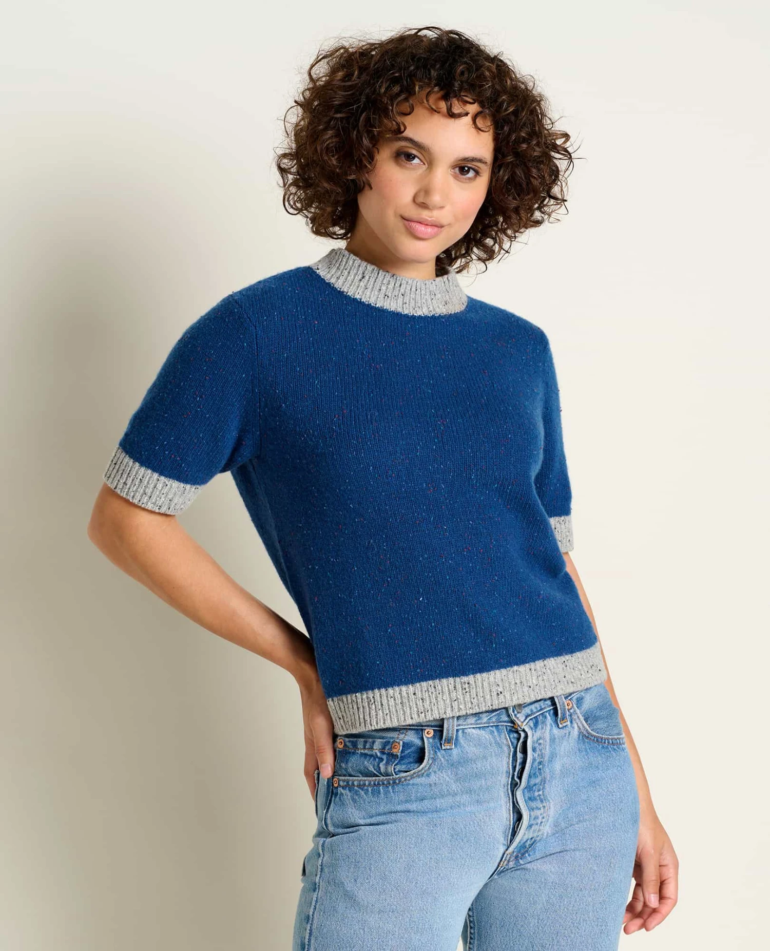 Wilde Short Sleeve Sweater 1 Wilde Short Sleeve Sweater